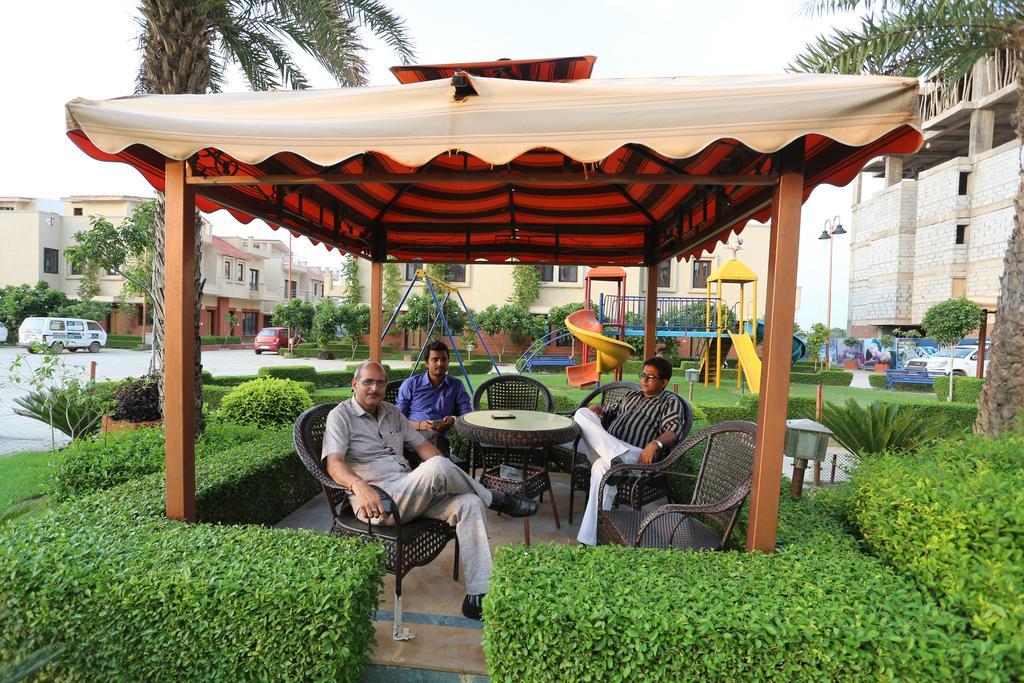 Resortharekrishnaorchid Vrindavan Exterior photo
