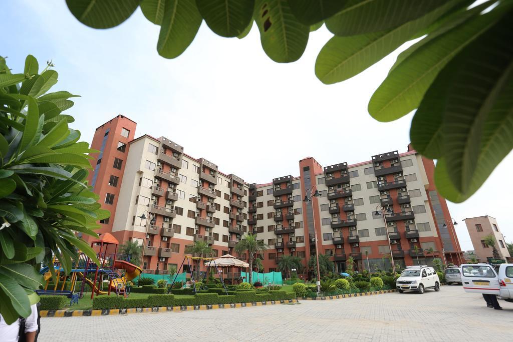 Resortharekrishnaorchid Vrindavan Exterior photo