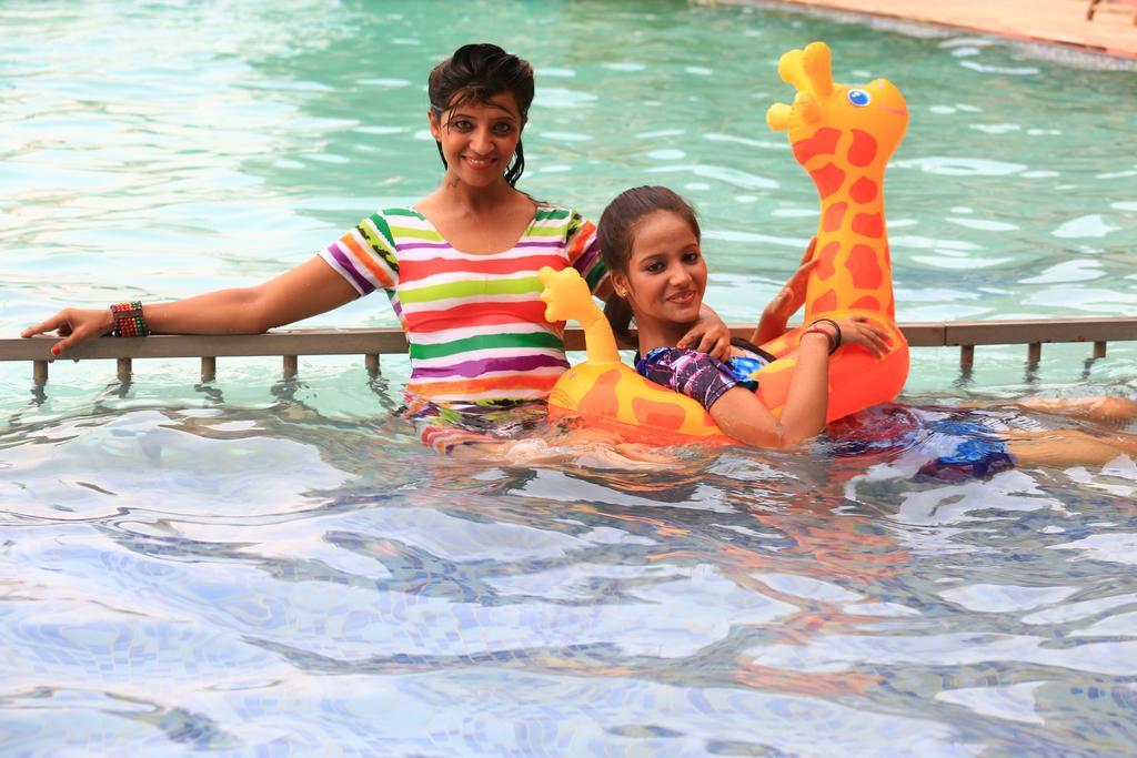 Resortharekrishnaorchid Vrindavan Exterior photo