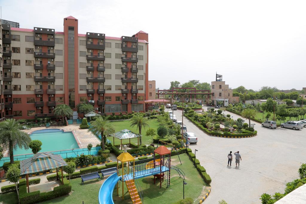 Resortharekrishnaorchid Vrindavan Exterior photo