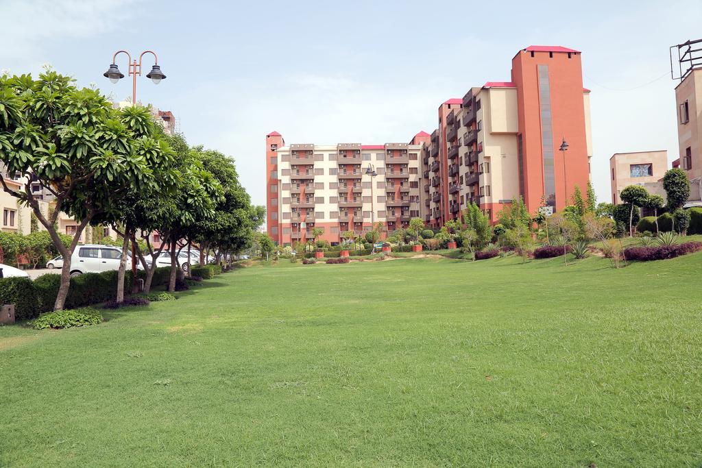 Resortharekrishnaorchid Vrindavan Exterior photo
