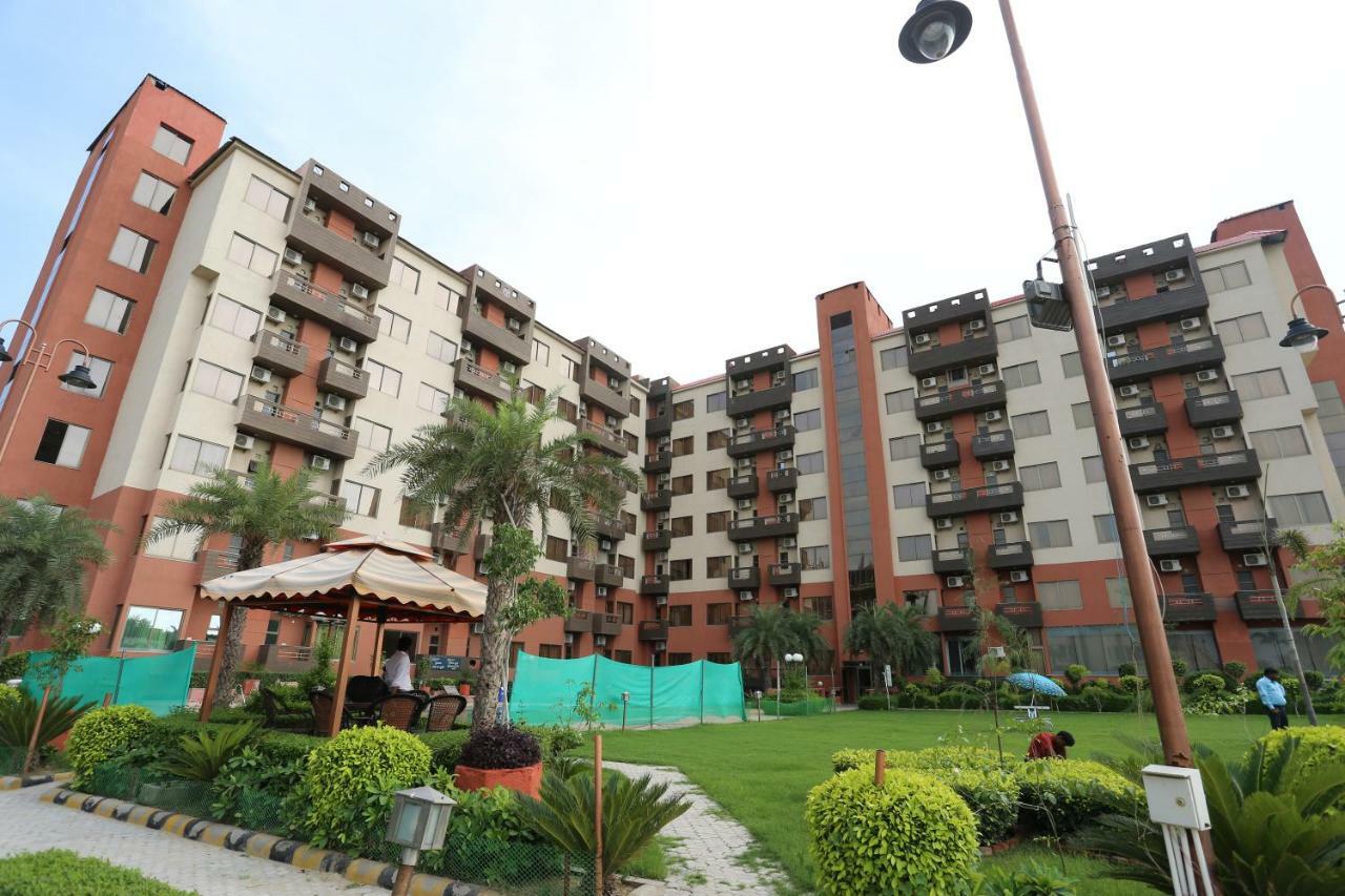 Resortharekrishnaorchid Vrindavan Exterior photo